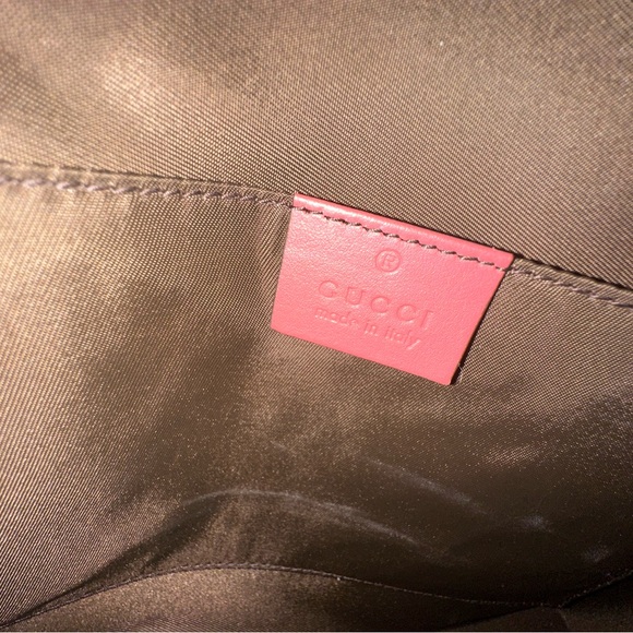 Authent Gucci Bloom Toiletry 26 EUC - Picture 2 of 10